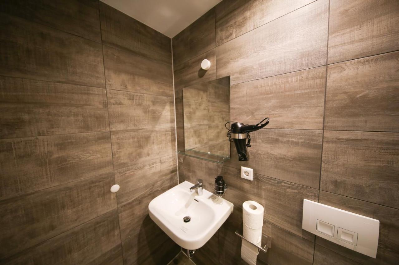 Luxomes - Aparthotel Zentrum Nuremberg Ngoại thất bức ảnh