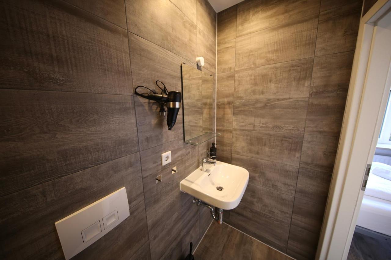 Luxomes - Aparthotel Zentrum Nuremberg Ngoại thất bức ảnh